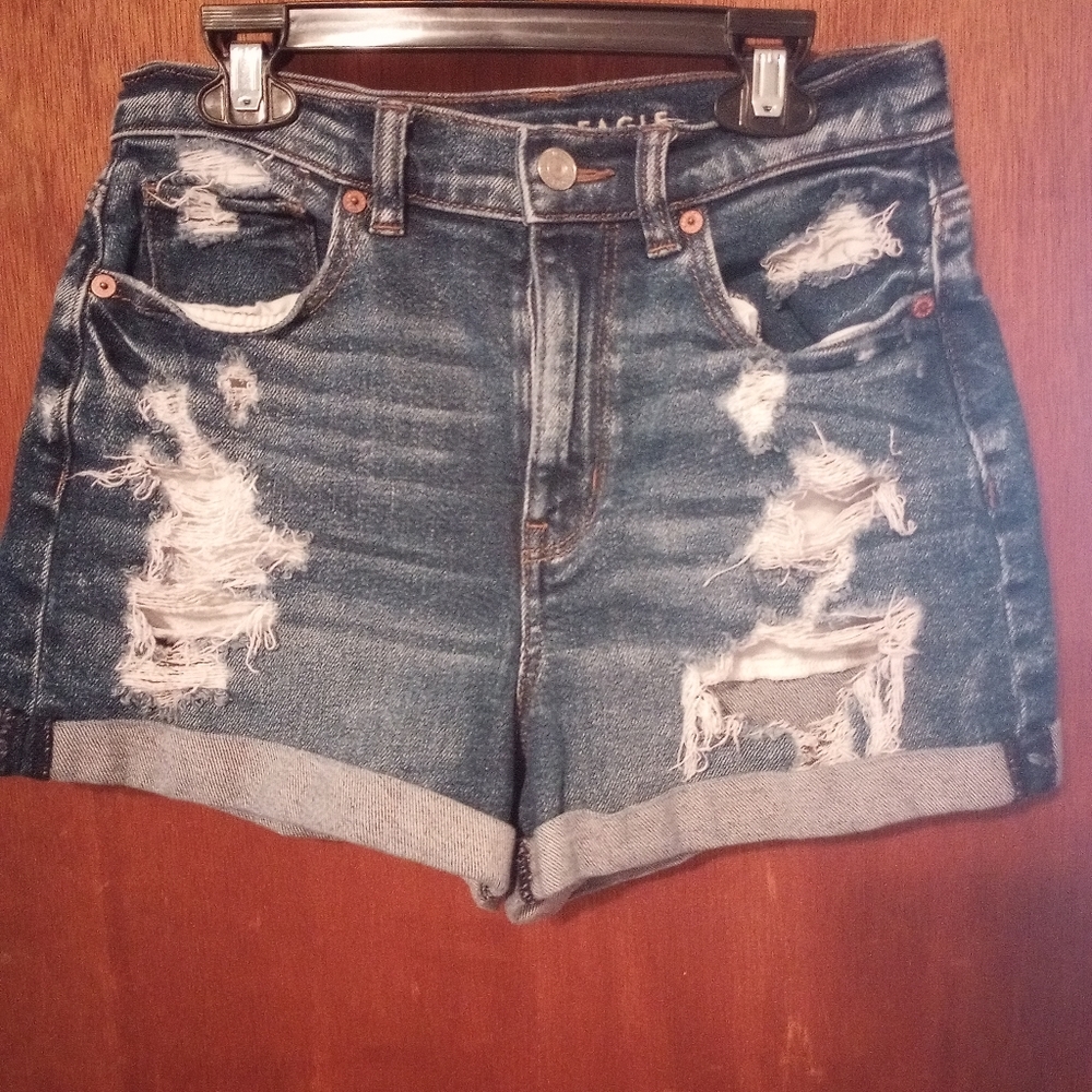 AE shorts